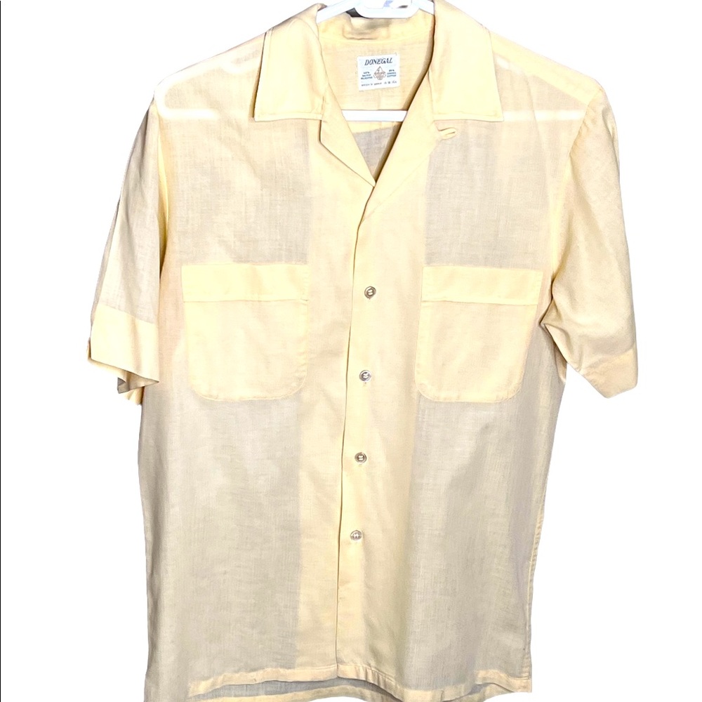 Late 60's Dacron Poly Button Up Wash and Wear 1960's 1960s 60s mid century